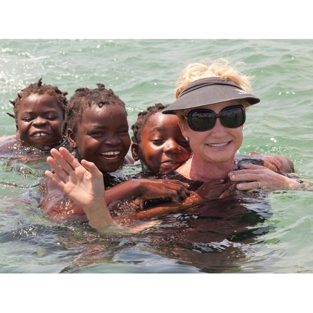 Mama Heidi - Africas Mother Teresa (e-book pdf)